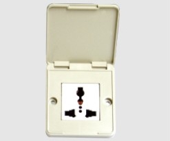 YL 011I 防水插座(zuò)三孔-實驗(yan)室配件